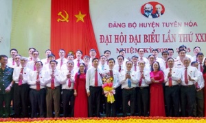 Một số giải pháp thực hiện trách nhiệm nêu gương của cán bộ, đảng viên ở Đảng bộ huyện Tuyên Hoá (Quảng Bình)